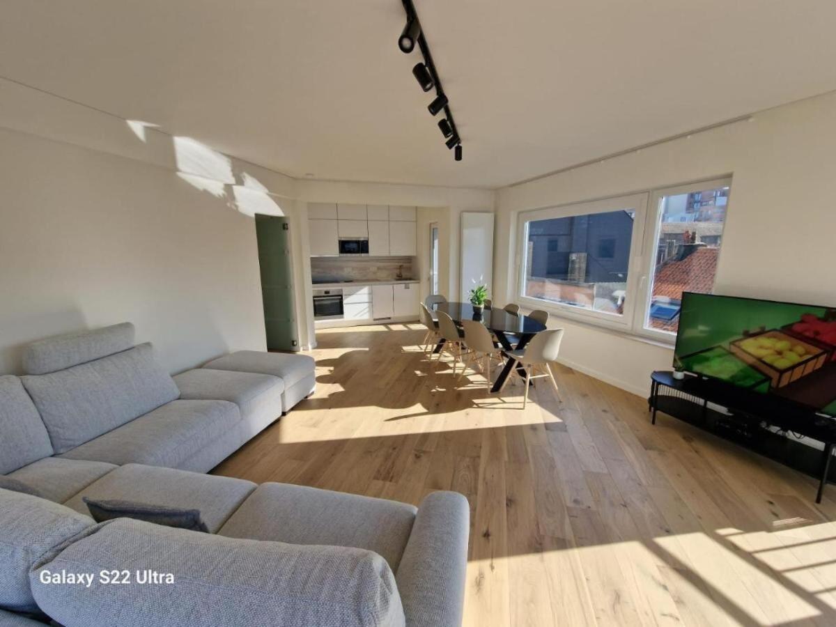 Luxury Renovated 3 Rooms Apartment Остенде Екстер'єр фото