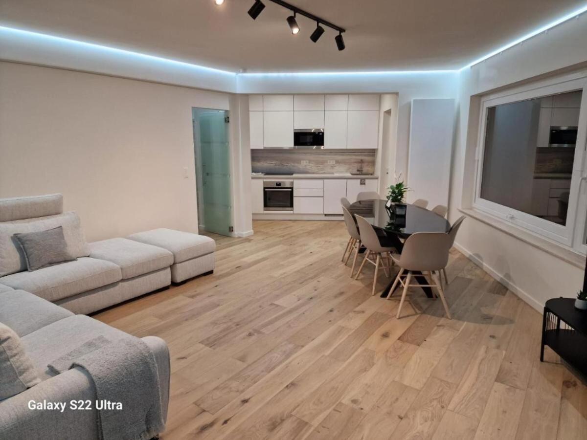 Luxury Renovated 3 Rooms Apartment Остенде Екстер'єр фото